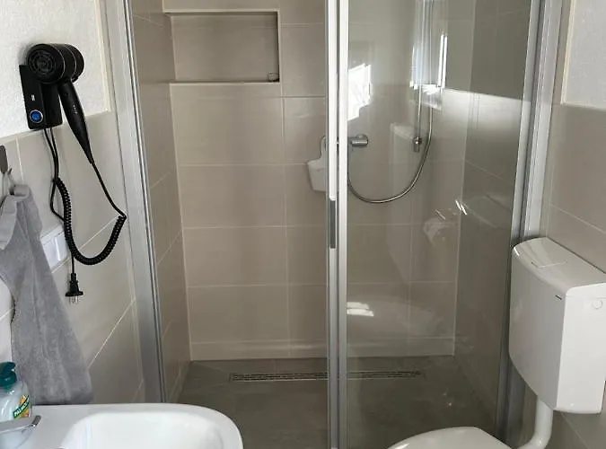 Am Stadtrand Affittacamere Zerbst